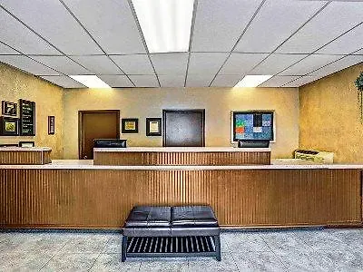 Travelodge By Wyndham Las Vegas Center Strip